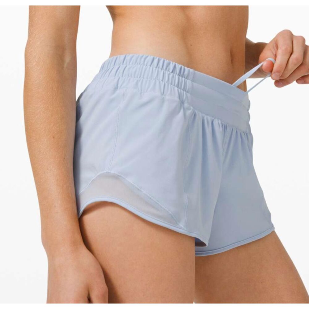 Lululemon Hotty Hot Short II *2.5"